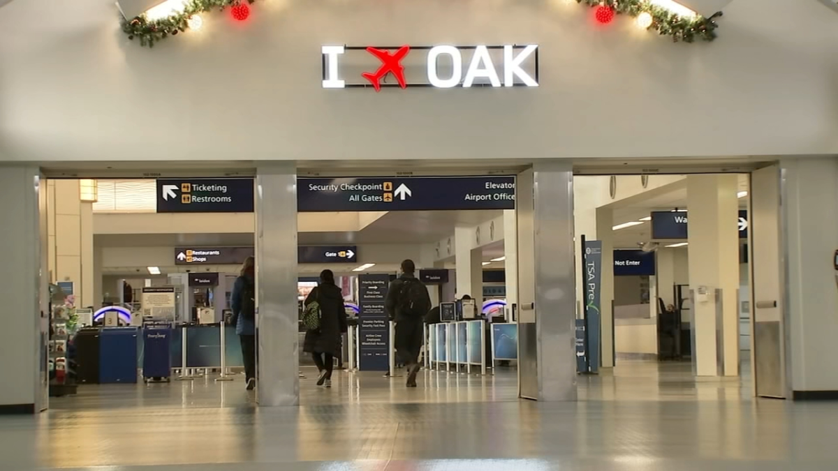 Oakland Airport Launches Guest Pass Program for Non-Travelers