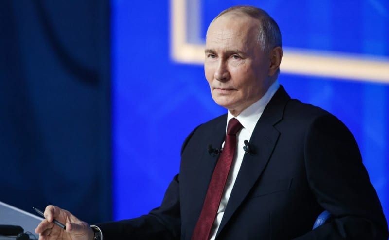 Putin Reveals Russian Troop Figures in Ukraine Conflict During Annual Address