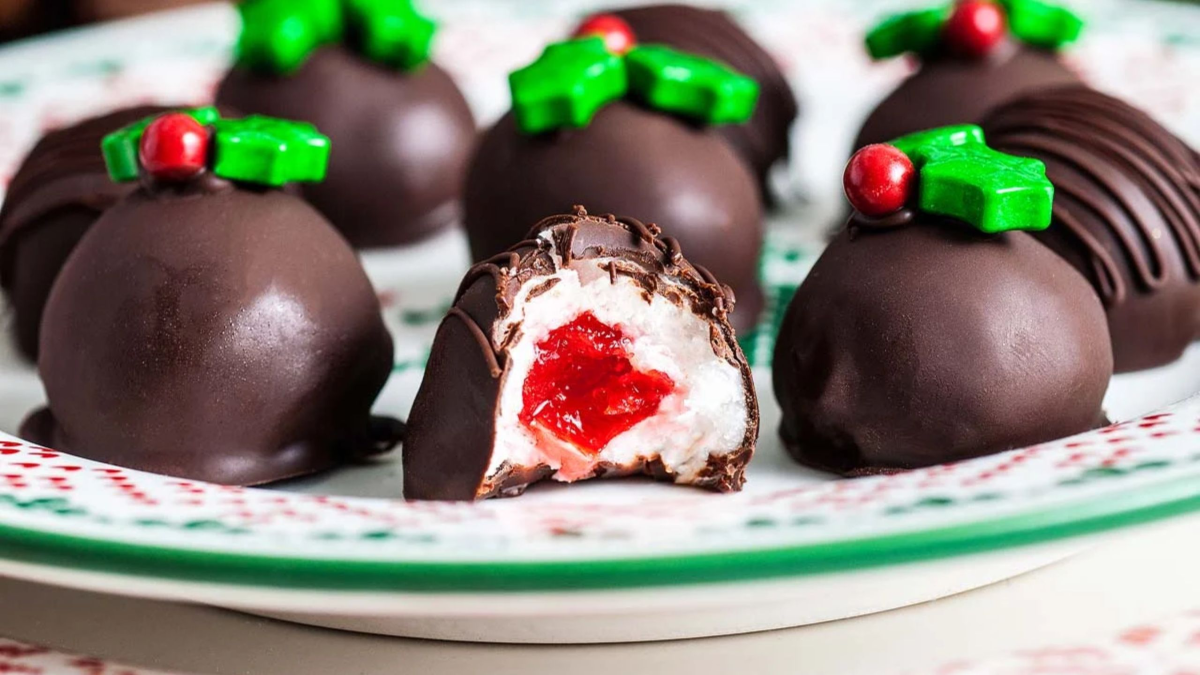 Festive Holiday Candy Recipes for Sweet Celebrations