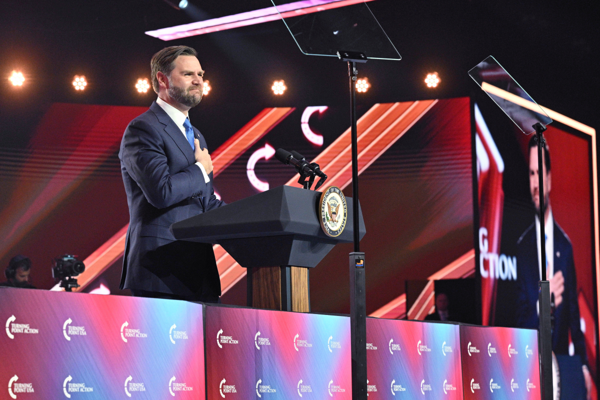 Republican Leaders Seek Unity at Turning Point Event Amid Internal Tensions