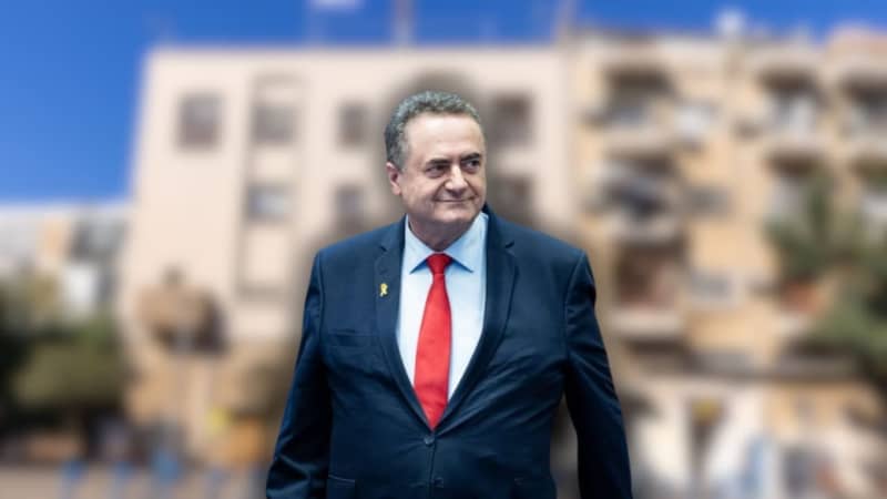 Israeli Defense Minister Moves to Shut Down Army Radio Station