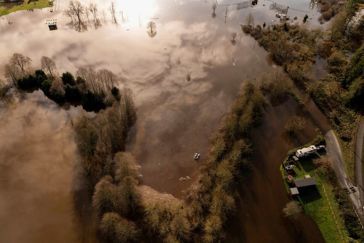 Federal Funding Delays Hamper Washington's Flood Protection Efforts