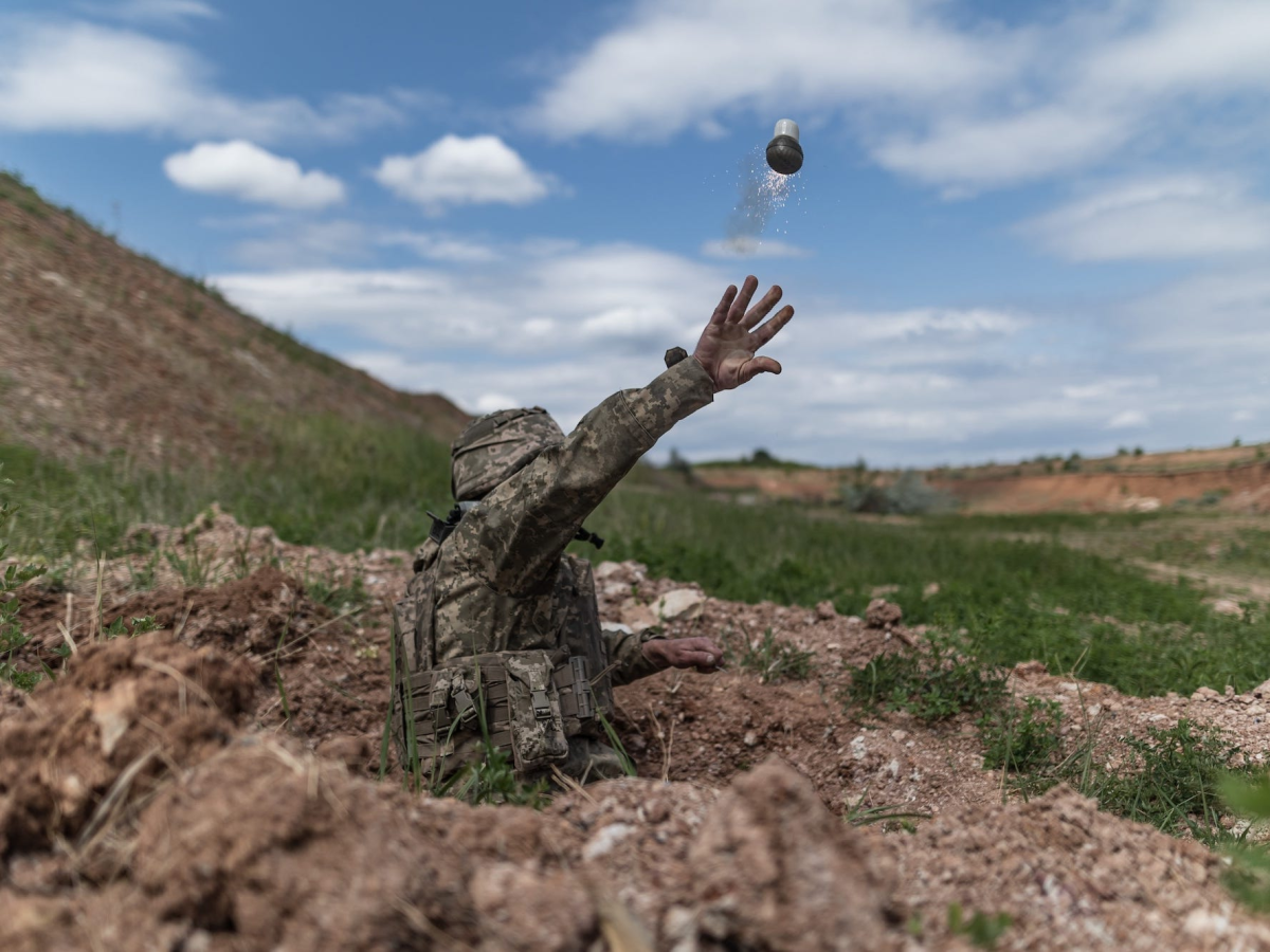 Grenades Emerge as Critical Weapons in Ukraine's Trench Warfare