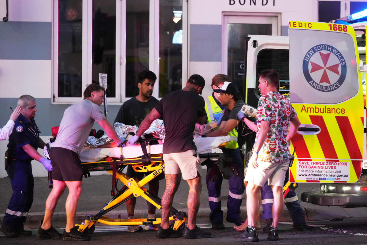 Bondi Beach Attack: Pipe Bombs Discovered in Hanukkah Celebration Assault