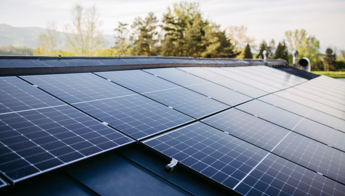 New Hampshire Bill Aims to Legalize Portable Solar Panel Installations