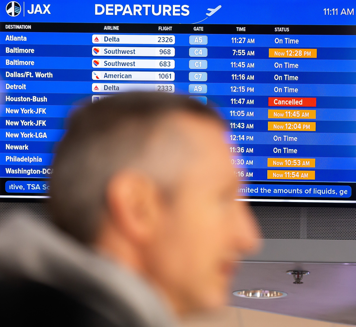 Holiday Airline Performance: Key Factors and Passenger Rights