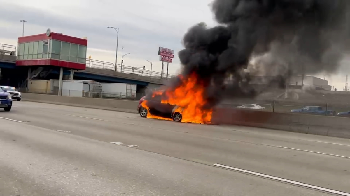 Vehicle Fire Halts Traffic on Chicago Interstate