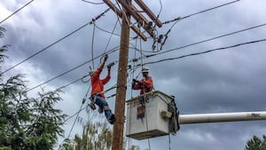 Holiday Storms Threaten Western Washington with Power Outages