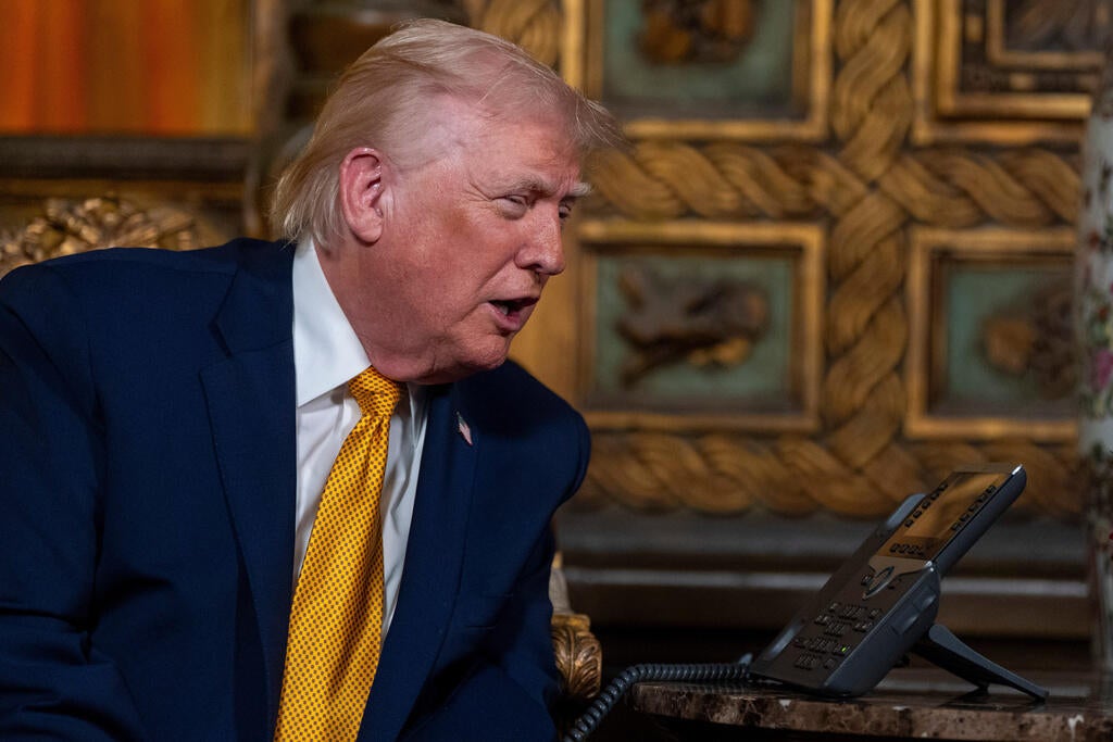 President Trump Engages with Children on Christmas Eve NORAD Santa Tracker Calls